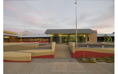 Front exterior of Kalgoorlie Health Campus.