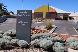 Merredin Health Service sign.