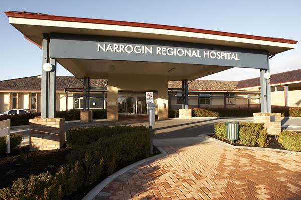 Front exterior of Narrogin Health Service.