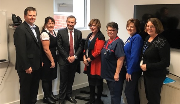 Jeremy Higgins Operations Manager Inland, Larene Hayward Clinical Nurse Manager, Hon Roger Cook MLA Minister for Health, Lucy Murphy A/District Manager, Janice Uren Clinical Nurse, Robyn Clarke MLA Member for Murray-Wellington and Kerry Winsor Regional Director WACHS South West.