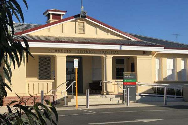 Front entrance to Merredin Health Service